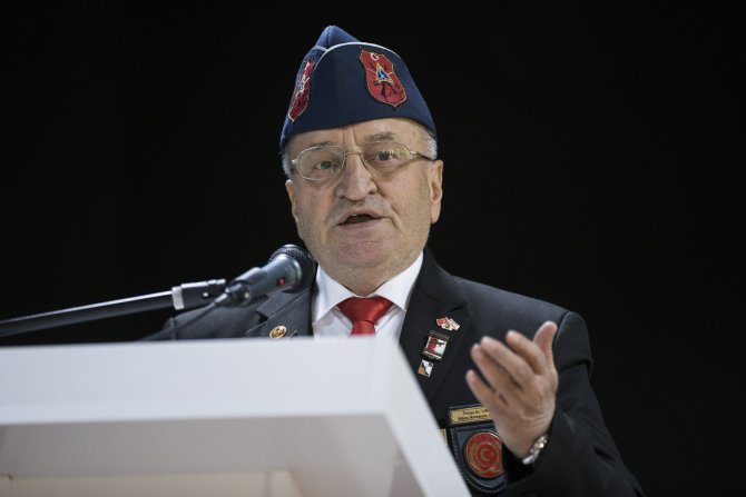 Kuaförlerden gazi yakınlarına moral