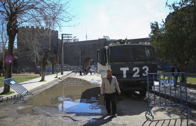 Diyarbakır'da provokasyona karşı önlemler artırıldı