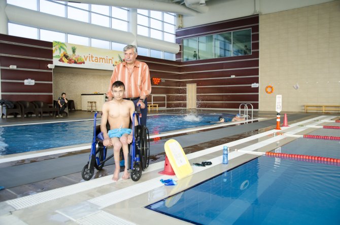 Duymayıp, yürüyememesi hedeflerine "engel" olmadı