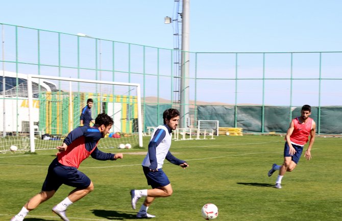 Şanlıurfaspor Teknik Direktörü Kerimoğlu: