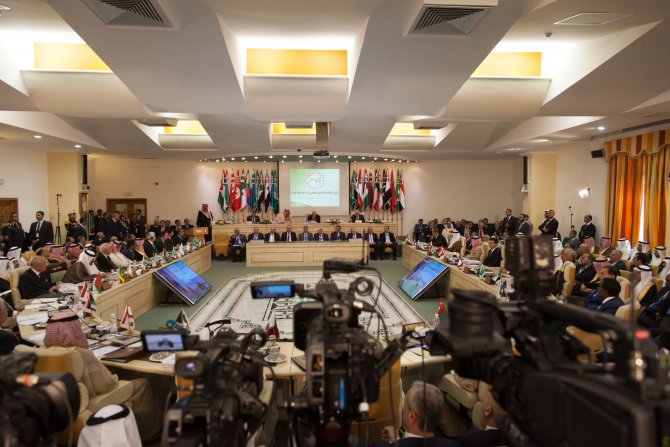 Tunus Cumhurbaşkanı Sibsi'den Arap dünyasına güvenlik çağrısı