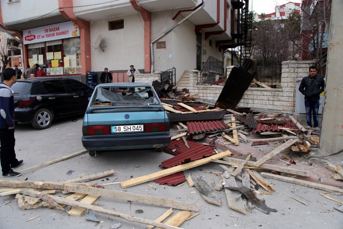 Sivas'ta kuvvetli rüzgar