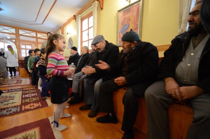 Pursaklar Belediyesinin Dede Torun Evi, Esenler'e örnek oldu