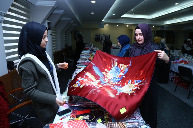 Azerbaycanlı ve Türk kadınlardan ortak kermes