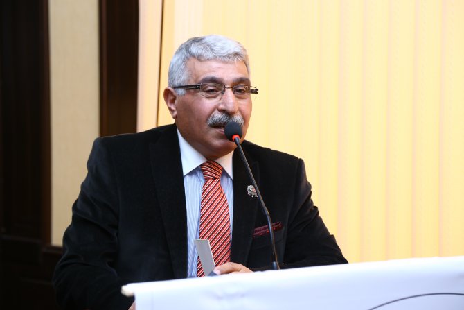 Bakü'de aşıklar şöleni