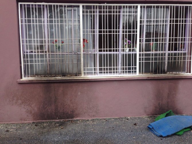 Mersin'de anaokuluna molotofkokteyli atıldı