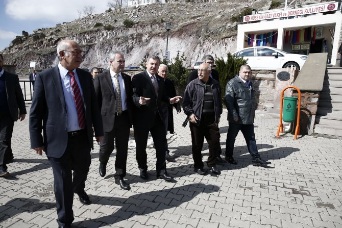 AK Parti Genel Başkan Yardımcısı Özdağ cem törenine katıldı