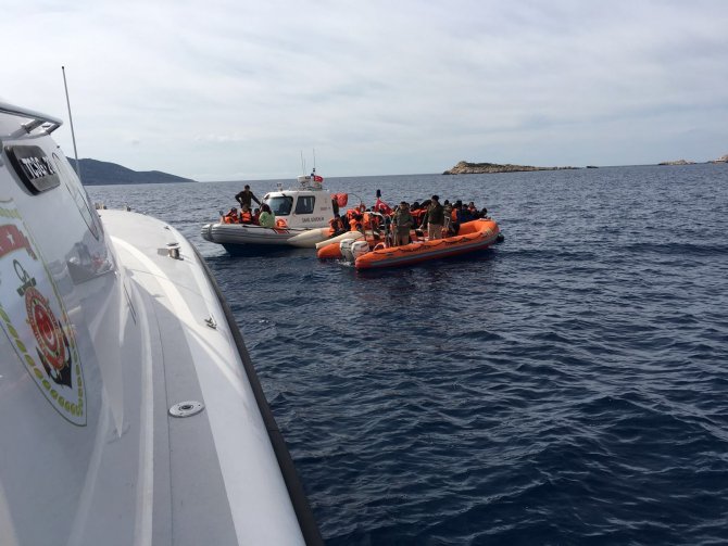Akdeniz'de yasa dışı geçişler
