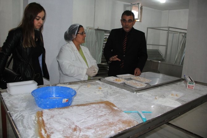 "Yapamazsın" diyenlere inat 52 yaşında fabrika kurdu