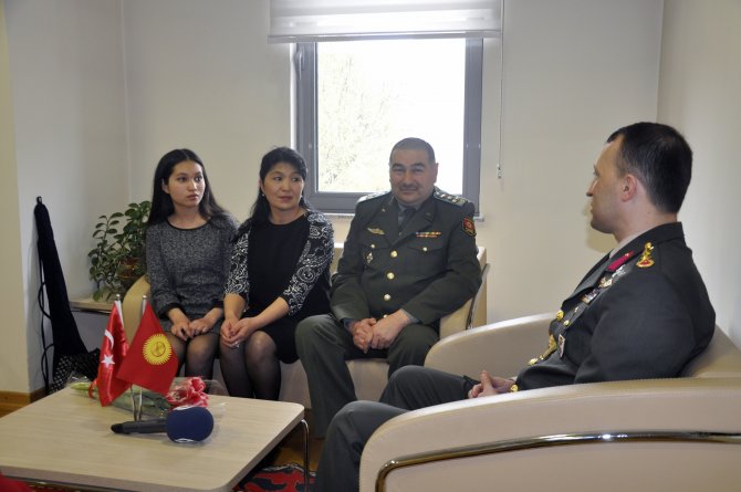 Kırgız Albay Asanaliyev'den TSK'ya teşekkür