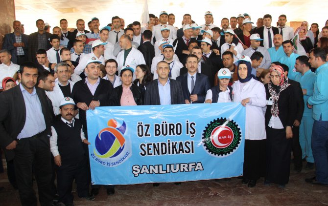 Sağlık çalışanlarının darbedilmesi kameralara yansıdı