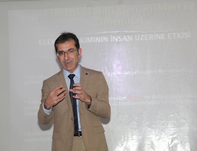 Beypazarı'nda okul müdür ve yardımcılarına seminer