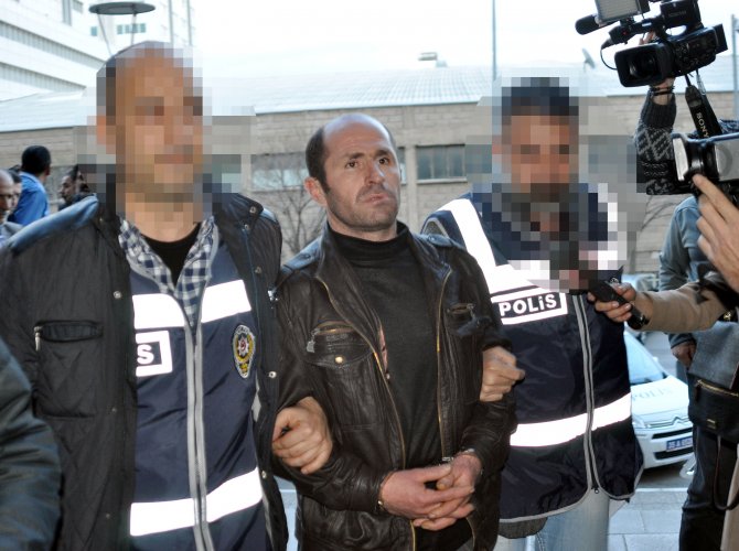 İzmir'de çocuğun esnaf tarafından darbedilmesi