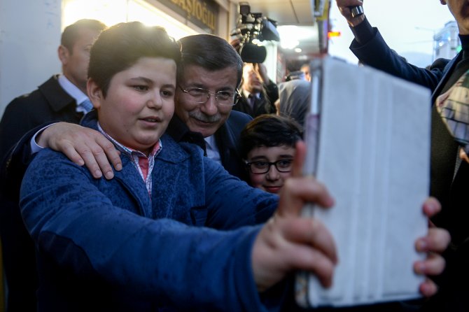 Başbakan Davutoğlu Van'da