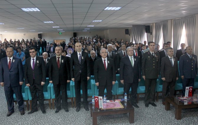 İstiklal Marşı'nın kabulü ve Mehmet Akif Ersoy'u Anma