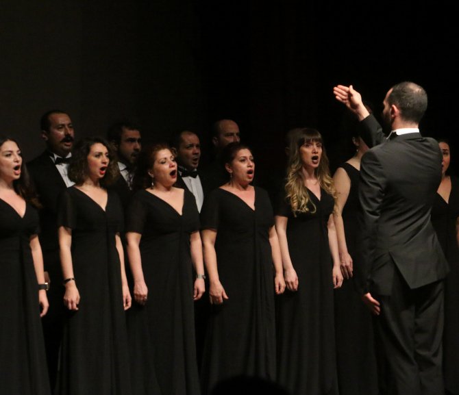 İstiklal Marşı'nın Kabulü ve Mehmet Akif Ersoy'u Anma Günü