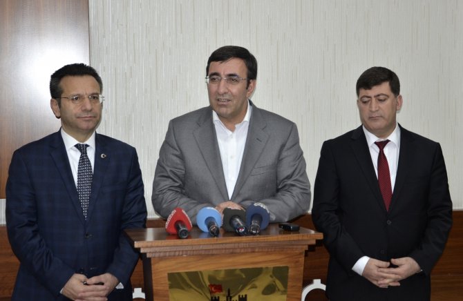 Kalkınma Bakanı Yılmaz Diyarbakır'da