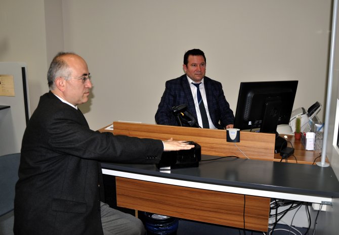 Yeni kimlik kartları için başvurular başladı