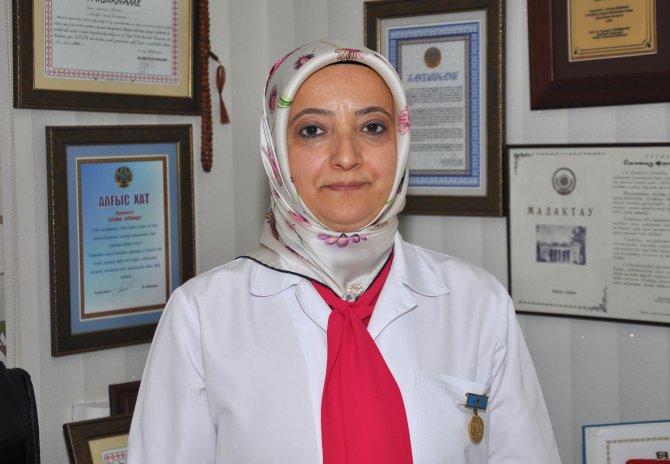 Yesevi aşkıyla doktor oldu