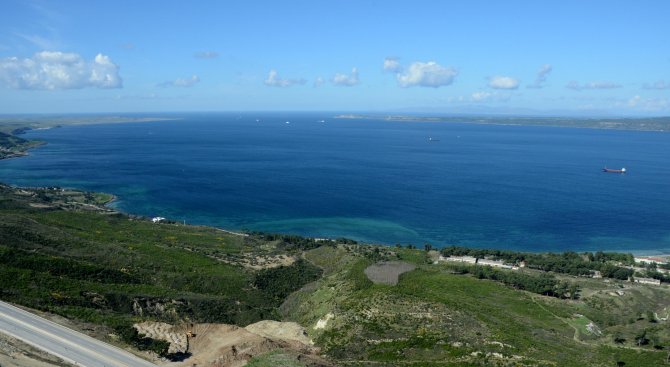 İnsan kaçakçıları yakalanmamak için sürat teknelerine yöneldi
