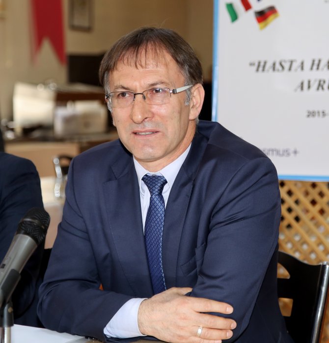 Sivas 112 ekipleri, 48 bin 656 olaya müdahale etti