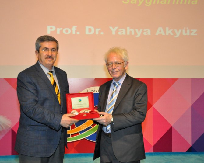 “Türkiye’de Çağdaş Anlamda Öğretmenlik Mesleğinin Doğuşu” semineri