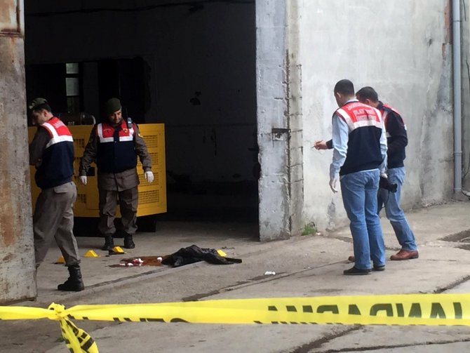 Düzce'de silahlı kavga: 1 ölü, 1 yaralı