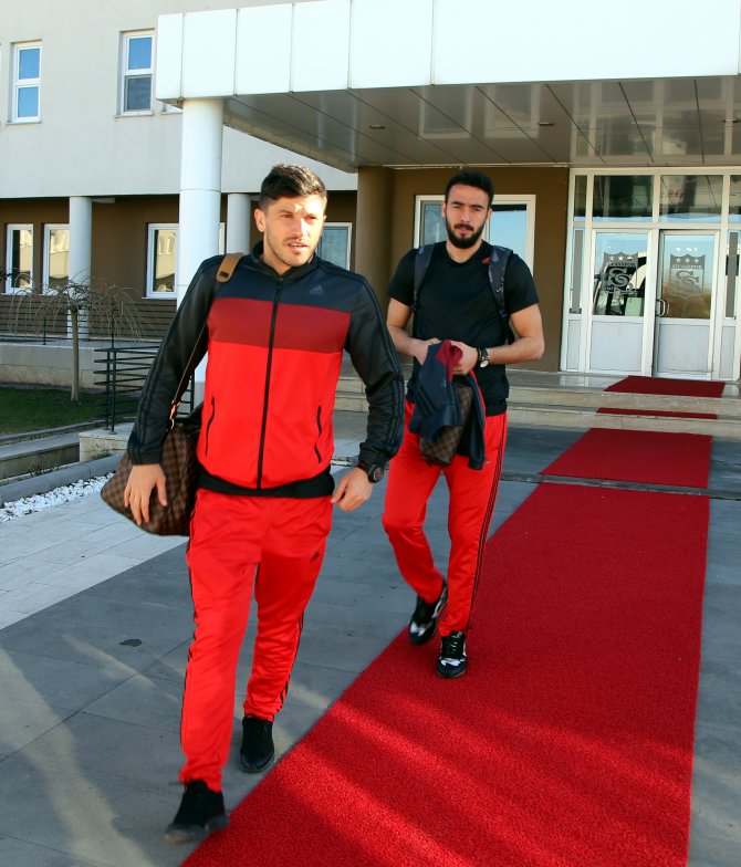 Medicana Sivasspor kafilesi Trabzon'a gitti