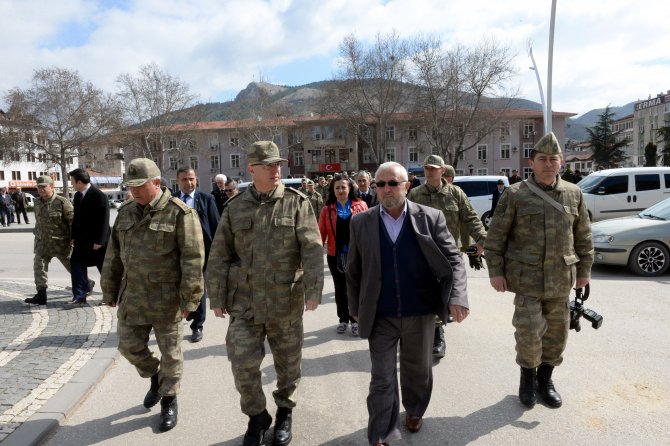 Tokat'ta "Şehitlere Saygı" için yürüyüş yapıldı