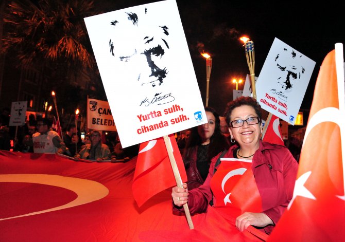 Şehitleri Anma Günü ve Çanakkale Deniz Zaferi'nin 101. yılı