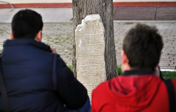 Bursa'da 2 bin yıllık lahit parçası bulundu
