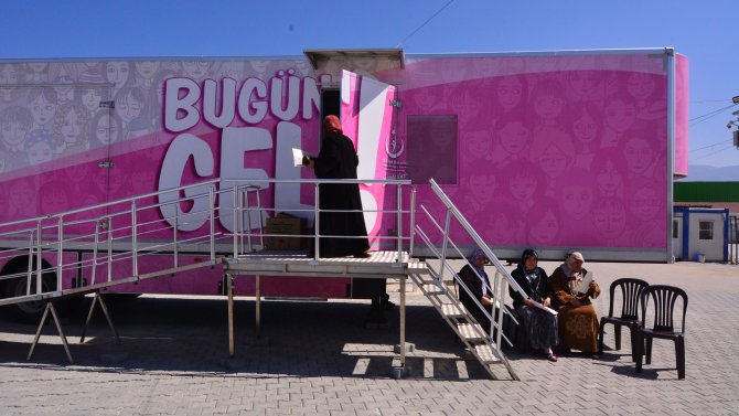 Suriyeli kadınlara kanser taraması