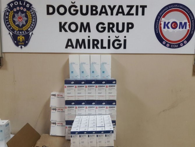 Ağrı'da, terör örgütüne gönderilen ilaçlar ele geçirildi