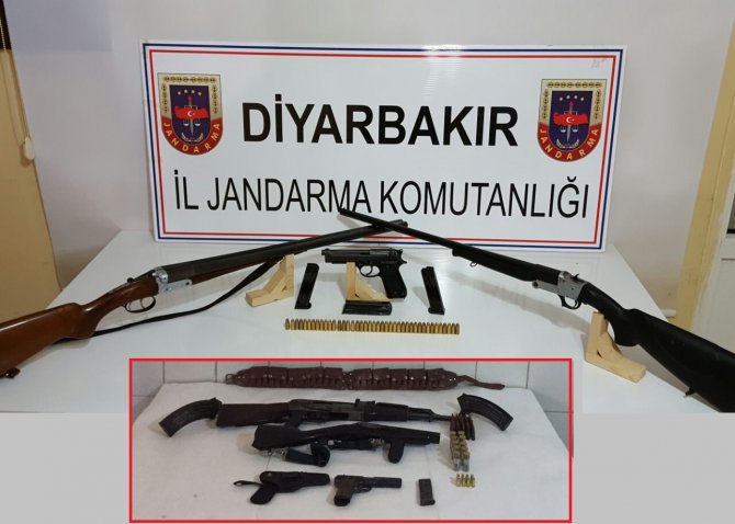 Diyarbakır'da silah kaçakçılığı operasyonu