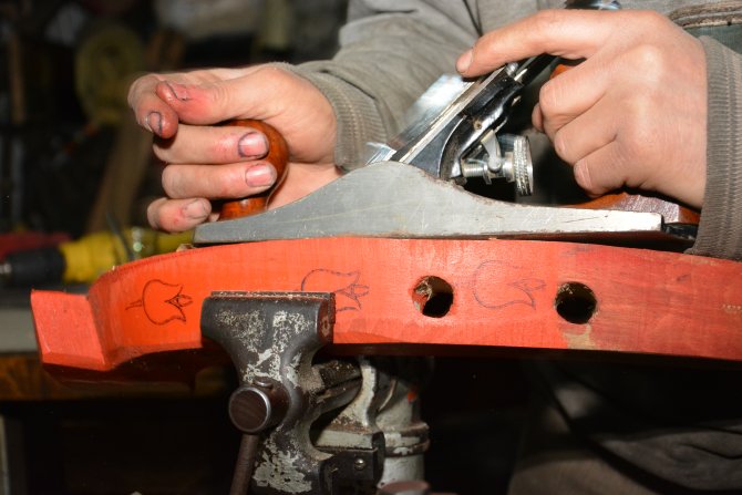 "Saraçlık" can çekişiyor