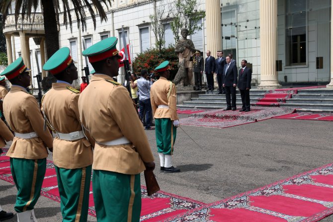 Büyükelçi Ulusoy'un güven mektubu