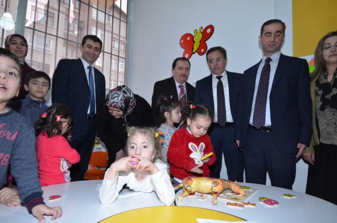 Pursaklar'da down sendromlu çocuklar için eğitim merkezi açıldı