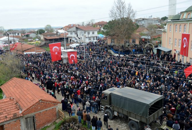 Şehitlerimizi uğurluyoruz