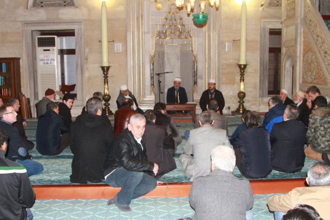 Şişli Camisi'nde şehitler için mevlit okutuldu