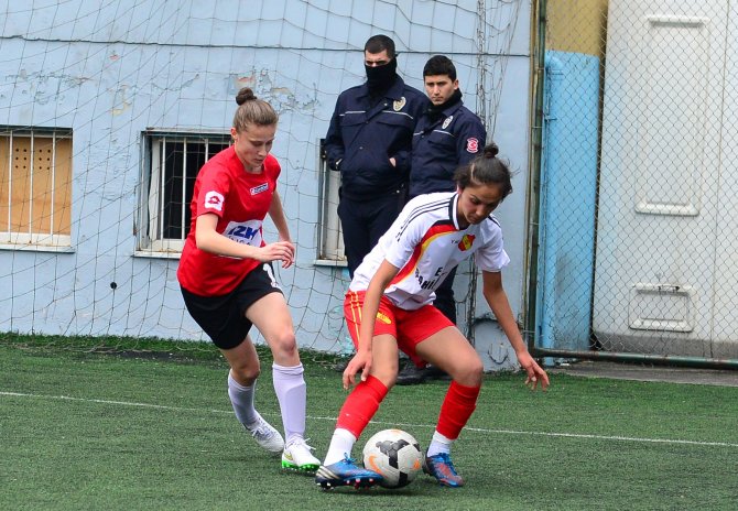 Futbol: Kadınlar 1. Ligi