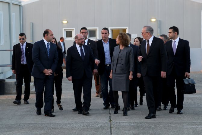 AP Başkanı Schulz Kıbrıs'ta