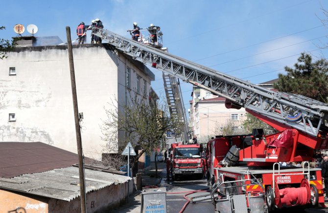 Ataşehir'de yangın
