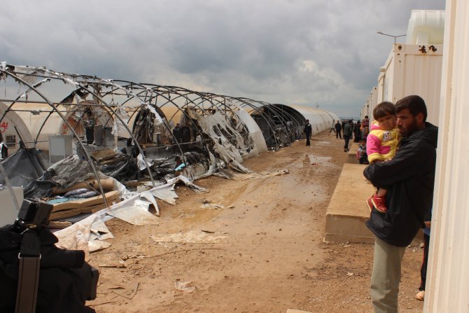 GÜNCELLEME - Mardin'de barınma merkezinde yangın: 3 ölü
