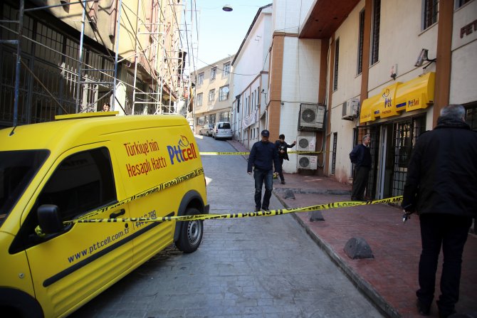 PTT şubesinde soygun