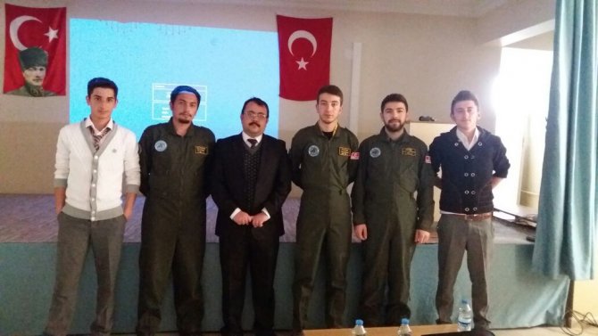 CÜ Genç Kanatlar Topluluğu Ulaş'ta seminer verdi