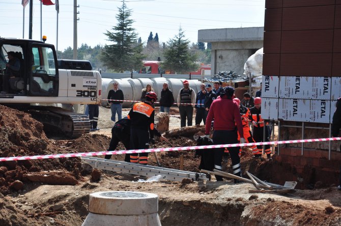 Denizli'de hastane inşaatında göçük: 2 ölü