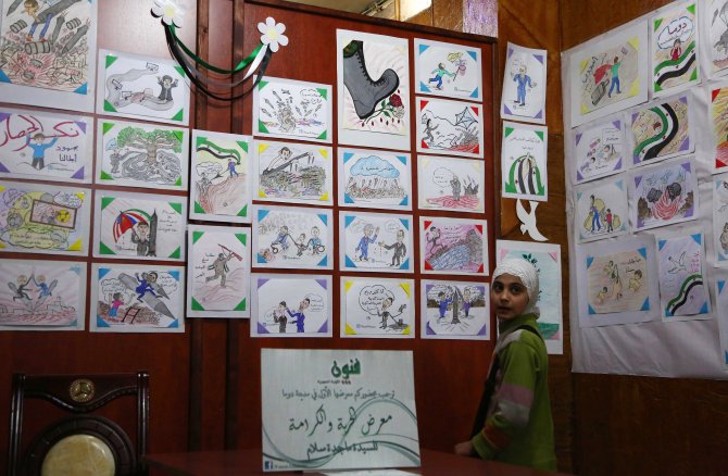 Suriyeli kadın ressam savaşı sanatıyla anlatıyor