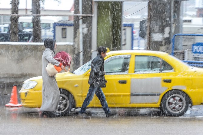 Doğu'da kar yağışı