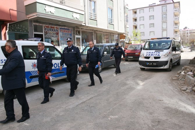 Iğdır'da ruhsatsız dershane mühürlendi
