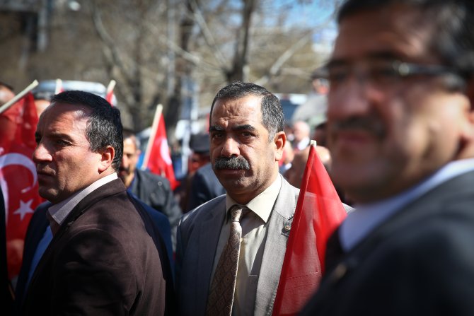 Kızılay'daki esnafa dayanışma ziyareti